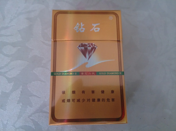 特评专报！香烟批发厂家货源直销的优势“龙凤呈祥”_烟龙凤呈祥多少钱一包